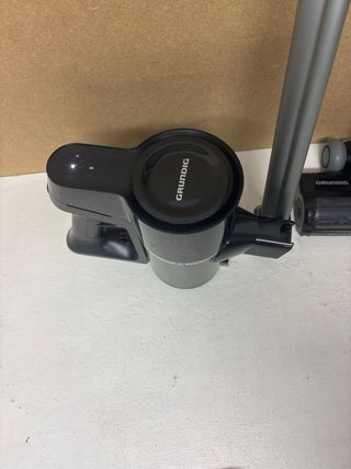 Aspirador de mano Grundig