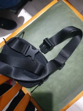 Riñonera Nike Negra