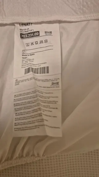 Pack protector de cuna + de colchon + 2 sabanas