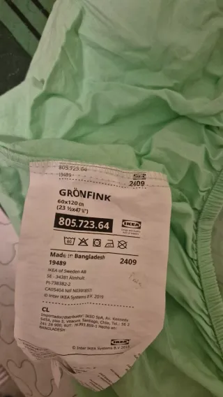 Pack protector de cuna + de colchon + 2 sabanas