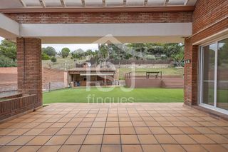 Chalet en alquiler en Sant Just Desvern