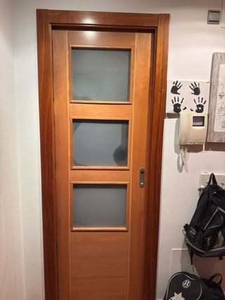 5 Puertas demadera maciza más marcos