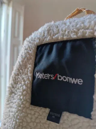 Chaqueta vaquera pintada a mano