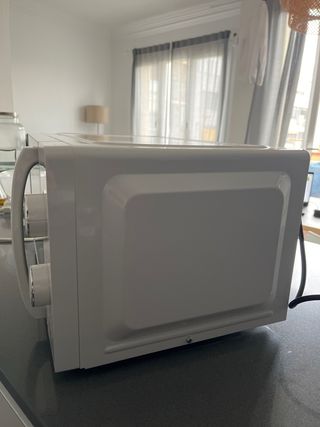Microondas Orbegozo Blanco