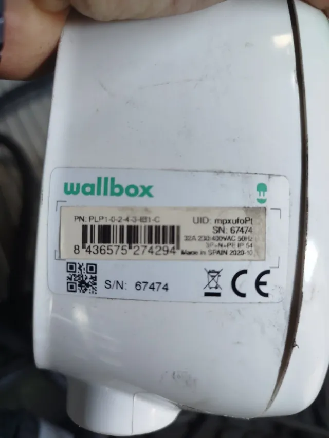 Cargador Wallbox Iberdrola y cuadro