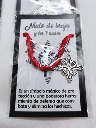 Pulsera Roja 7 Nudos con Nudo de Bruja