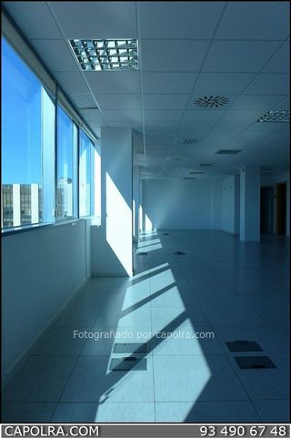 Oficina en alquiler en Sant Just Desvern