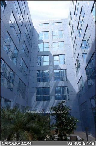 Oficina en alquiler en Sant Just Desvern