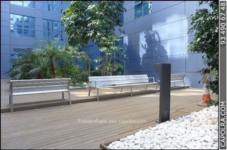 Oficina en alquiler en Sant Just Desvern