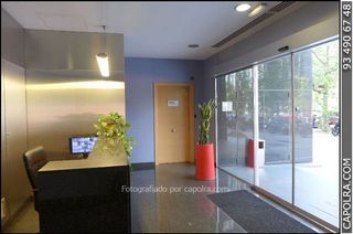 Oficina en alquiler en Sant Just Desvern