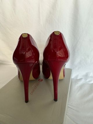 Zapatos Guess Rojo Talla 38 Piel