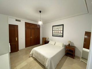 Piso en alquiler en La Calzada en Sevilla