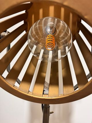 Lámpara Foco Cine metálica