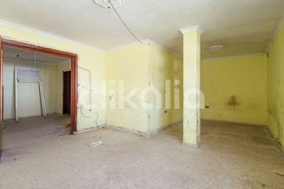 Chalet en venta en Umbrete