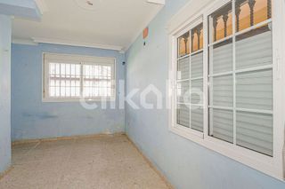 Chalet en venta en Umbrete