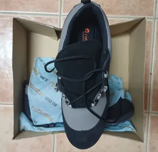 Botas trekking Robusta Talla 48