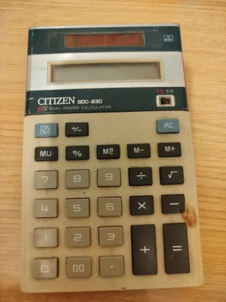 Calculadora Citizen SDC-830 Dual Power