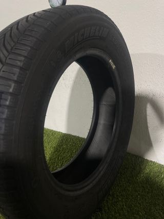 185 65 15 92T MICHELIN CROOS CLIMATE