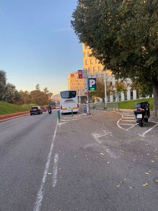 Garaje en alquiler en Singuerlín - Can Franquesa - Les Oliveres en Santa Coloma de Gramanet