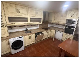 Piso en alquiler en Puerto - Plaza de Toros en Estepona