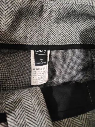 SHEIN - Pantalones grises de pinzas