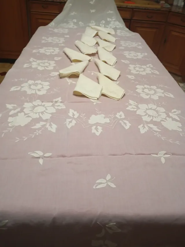 Mantelería Organza Bordada a Mano isla madeira