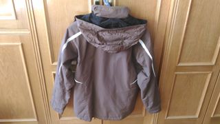Lote 3 chaquetas: 1 de nieve, 2 anorak T. 42 - 44.