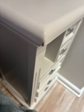 Juego de cajoneras y mesitas de noche