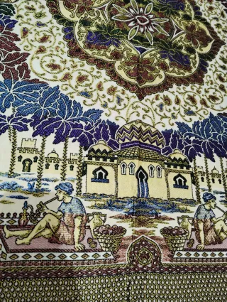 Mantel decorativo con diseño oriental vintage