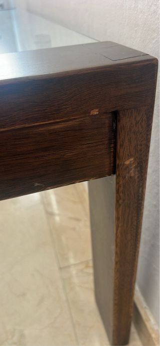 Mesa de centro cristal y madera oscura