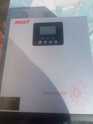 Inversor Solar MUST (para piezas)