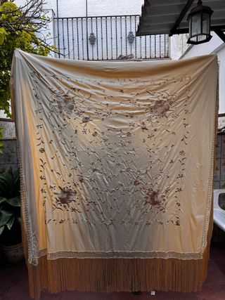 Manton de Manila Beige