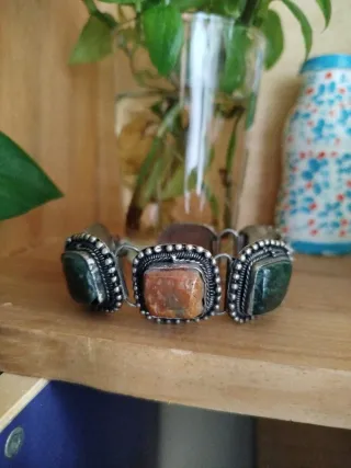 Pulsera India Plata y Piedras Verdes