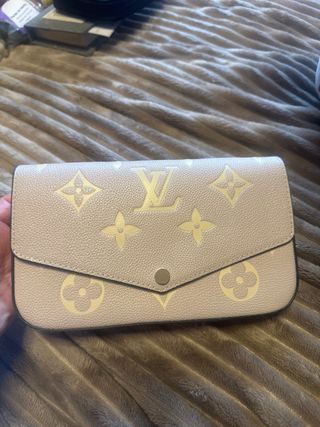 Bolso Louis Vuitton Beige y Dorado
