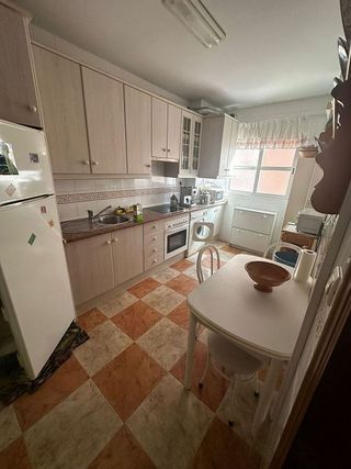 Piso en alquiler en Ciudad Jardín - Tagarete - El Zapillo en Almería