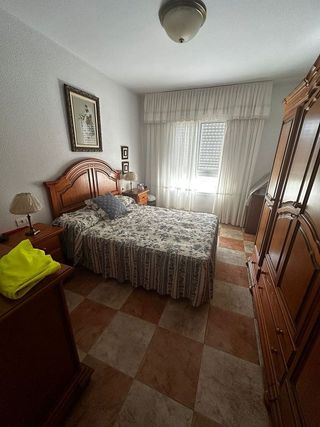 Piso en alquiler en Ciudad Jardín - Tagarete - El Zapillo en Almería