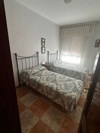 Piso en alquiler en Ciudad Jardín - Tagarete - El Zapillo en Almería