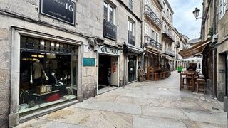Local comercial en alquiler en Centro - Recinto Amurallado en Lugo
