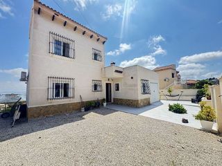 Chalet en venta en San Miguel de Salinas