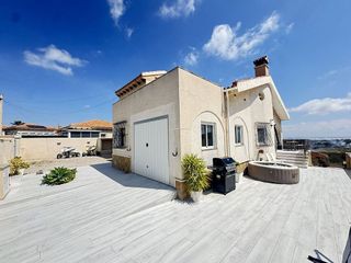 Chalet en venta en San Miguel de Salinas