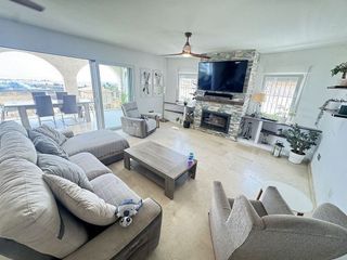 Chalet en venta en San Miguel de Salinas