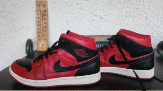 Jordan Rojas y Negras Talla 42