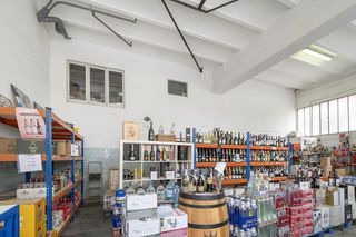 Local comercial en venta en Cassà de la Selva