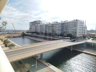 Piso en alquiler en Centre en Badalona