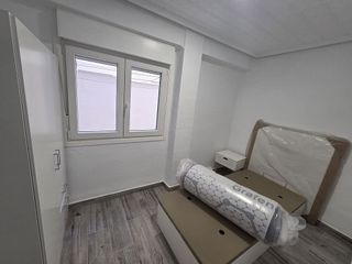 Piso en alquiler en Avenida de la Paz en Xirivella