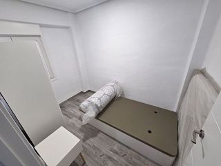 Piso en alquiler en Avenida de la Paz en Xirivella