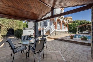 Chalet en venta en Gójar