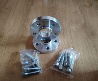 Separadores 5x100 57.1mm 20mm + Tornillos