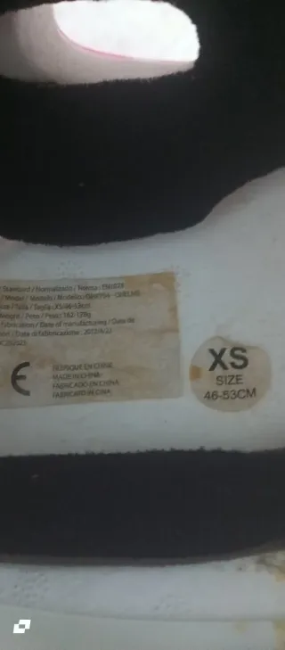 Casco bici niña estrellas rosa