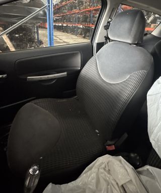 ASIENTO DELANTERO DERECHO CITROËN C2 1.4 HDI 2006